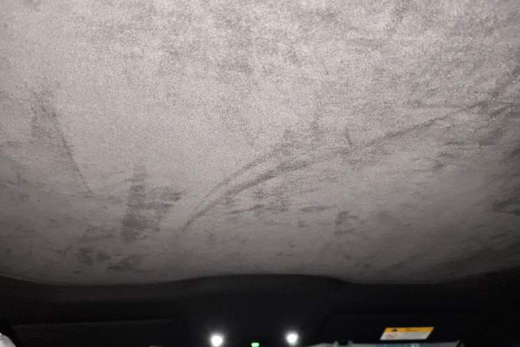 Used Nio ET5 2022 75 kWh Headliner
