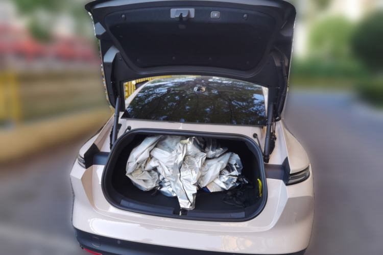 Used Nio ET5 2022 75 kWh Trunk