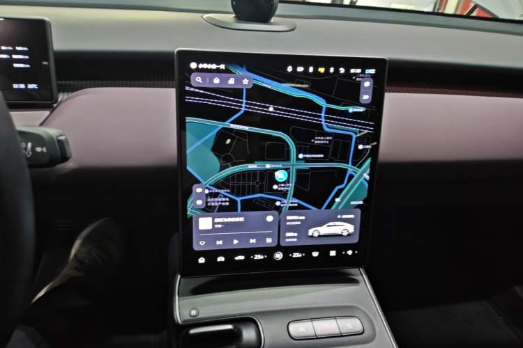 Used Nio ET5 2022 75 kWh Audio And AC Panel