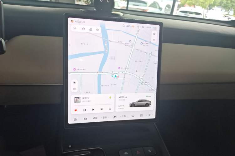 Used Nio ET5 2022 75 kWh Audio And AC Panel
