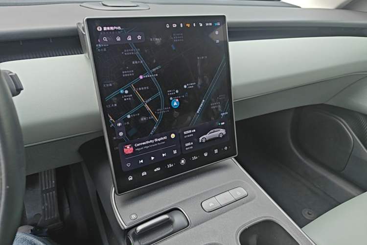 Used Nio ET5 2022 75 kWh Audio And AC Panel