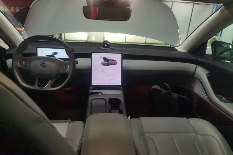 Used Nio ET5 2022 75 kWh Audio And AC Panel