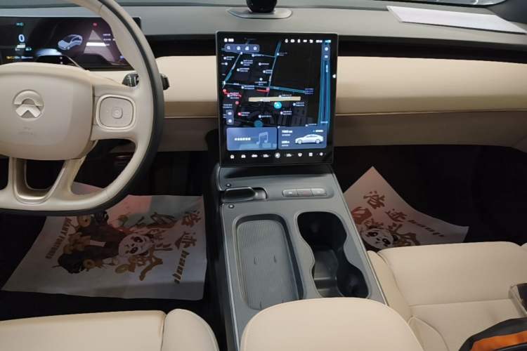 Used Nio ET5 2022 75 kWh Audio And AC Panel