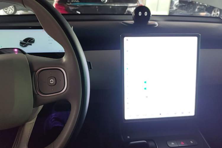 Used Nio ET5 2022 75 kWh Audio And AC Panel