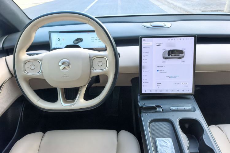Used Nio ET5 2022 75 kWh Audio And AC Panel