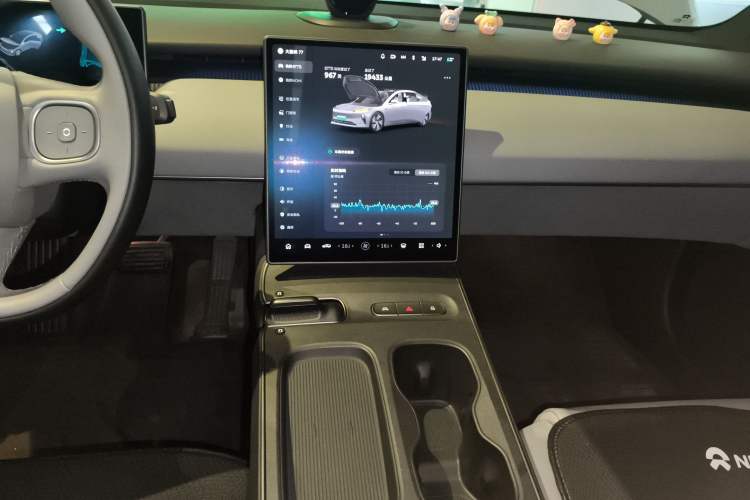 Used Nio ET5 2022 75 kWh Audio And AC Panel
