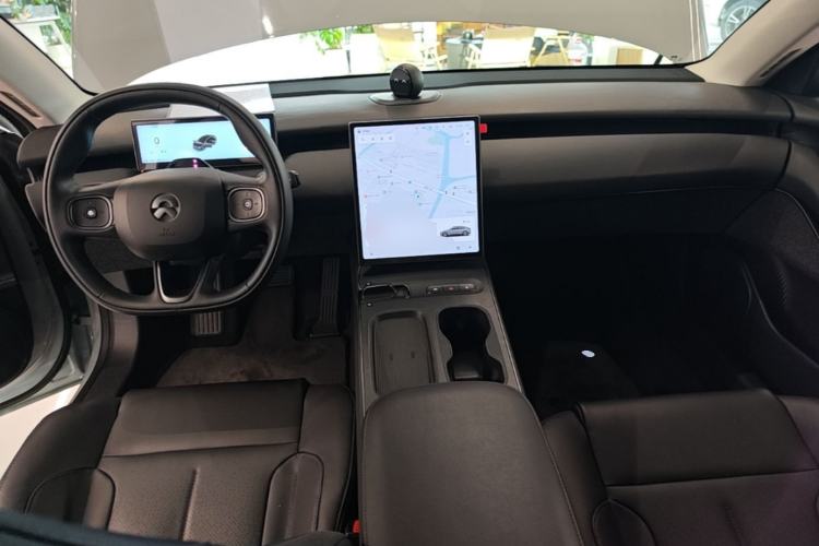 Used Nio ET5 2022 75 kWh Center Console