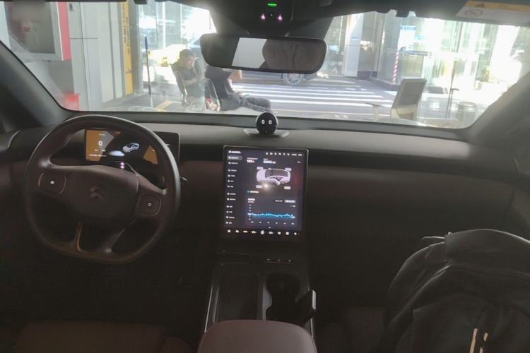 Used Nio ET5 2022 75 kWh Center Console