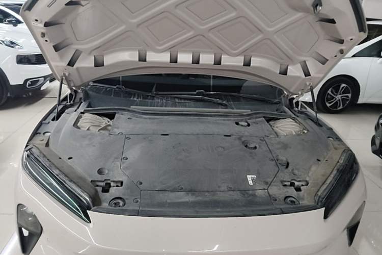 Used Nio ET5 2022 75 kWh Engine Bay