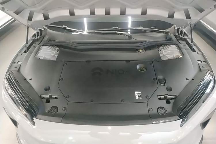 Used Nio ET5 2022 75 kWh Engine Bay