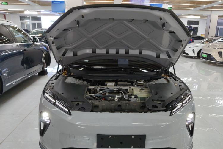 Used Nio ET5 2022 75 kWh Engine Bay