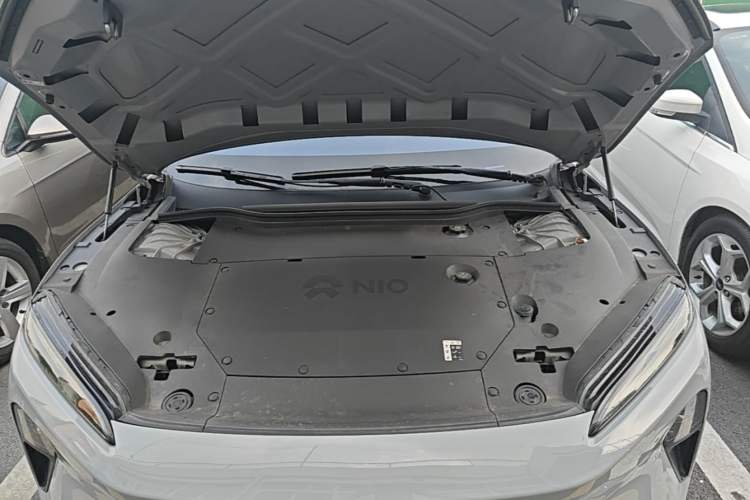Used Nio ET5 2022 75 kWh Engine Bay