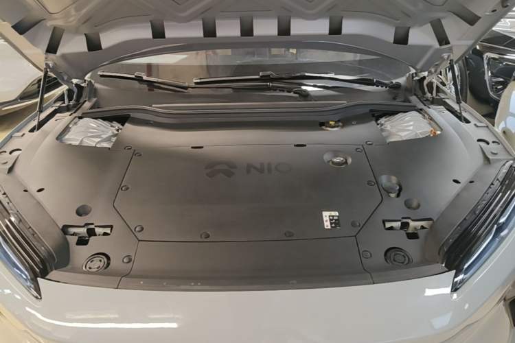Used Nio ET5 2022 75 kWh Engine Bay