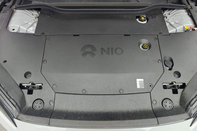 Used Nio ET5 2022 75 kWh Engine Bay