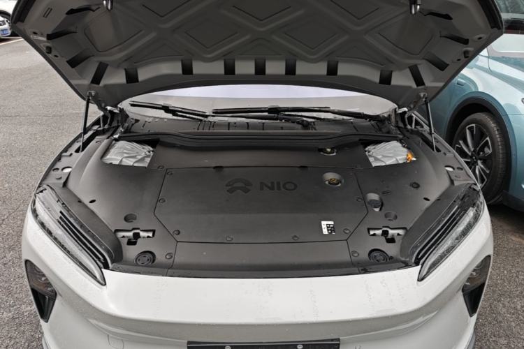 Used Nio ET5 2022 75 kWh Engine Bay