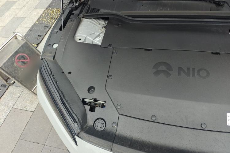 Used Nio ET5 2022 75 kWh Engine Bay Right