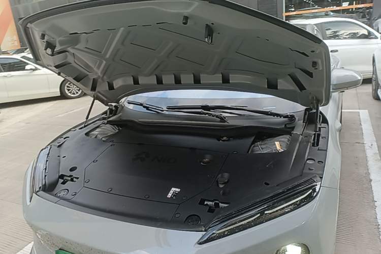 Used Nio ET5 2022 75 kWh Engine Bay