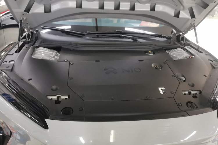 Used Nio ET5 2022 75 kWh Engine Bay
