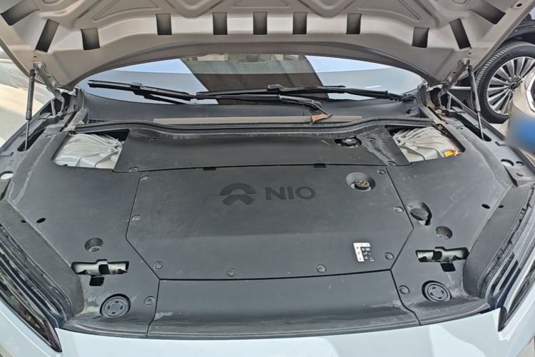 Used Nio ET5 2022 75 kWh Engine Bay