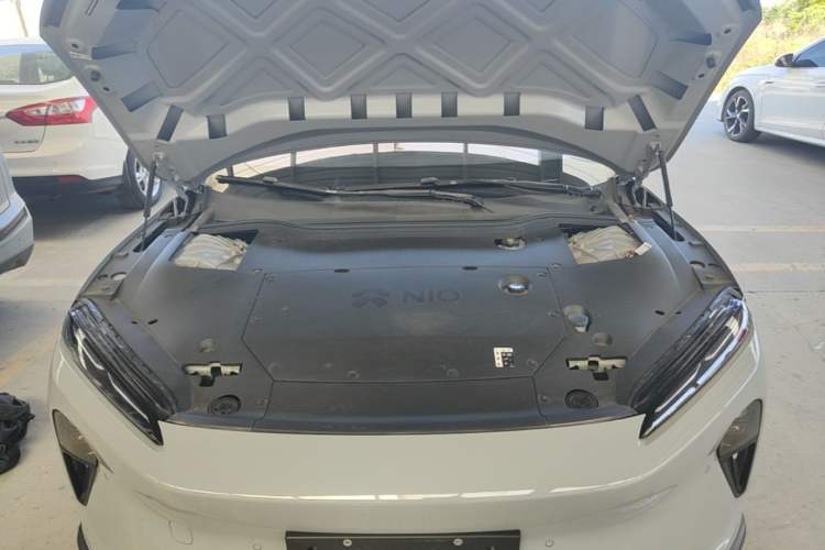 Used Nio ET5 2022 75 kWh Engine Bay