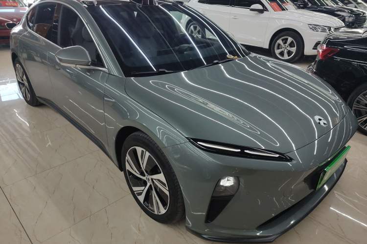 Used Nio ET5 2022 75 kWh Exterior 1