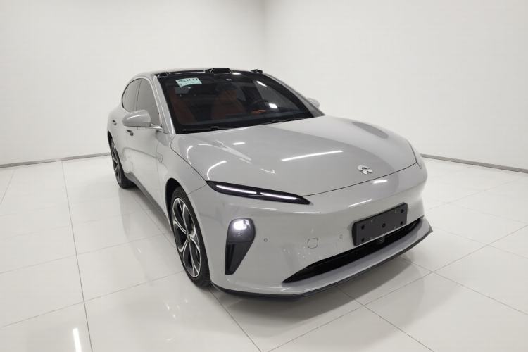 Used Nio ET5 2022 75 kWh Exterior 1
