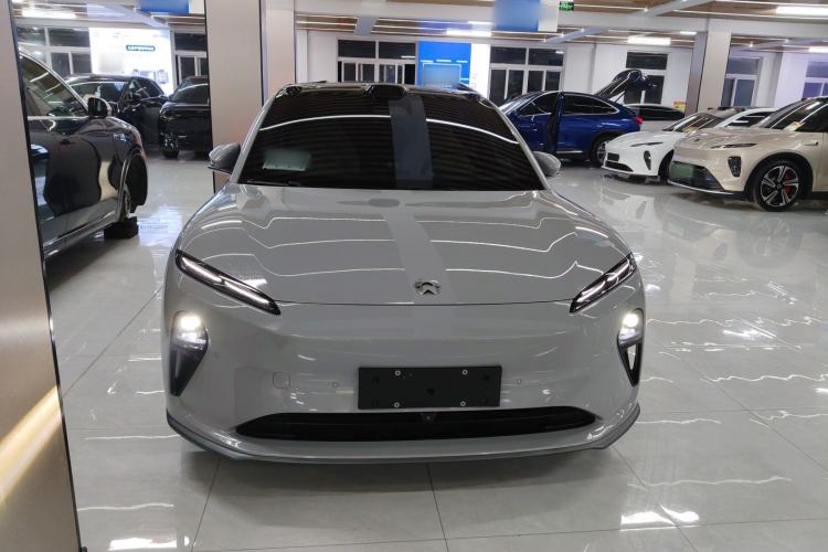 Used Nio ET5 2022 75 kWh Exterior 1