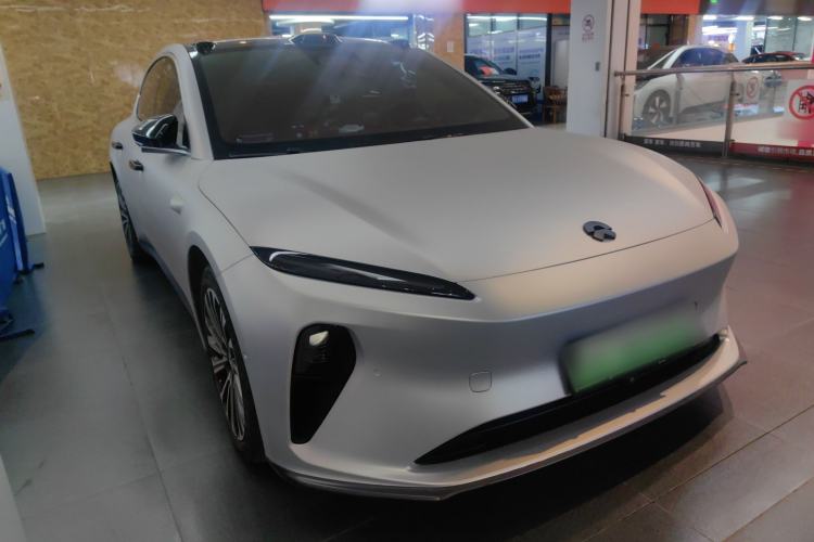 Used Nio ET5 2022 75 kWh Exterior 1