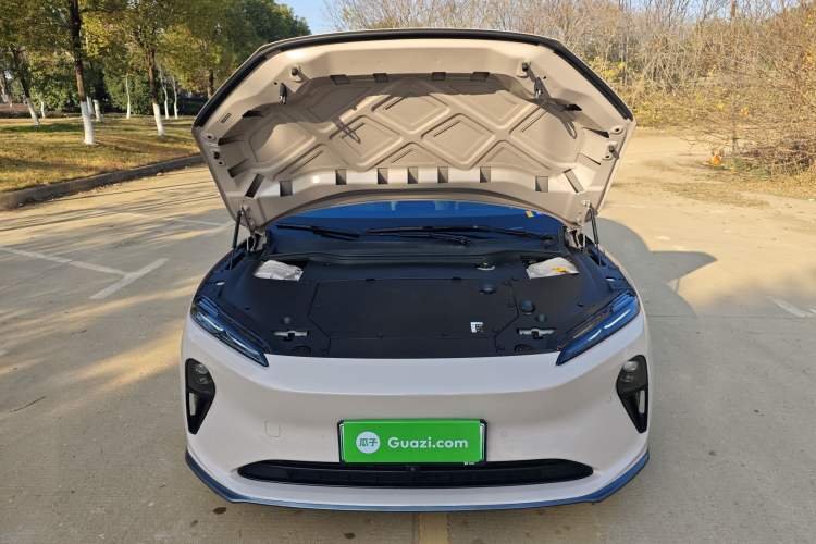 Used Nio ET5 2022 75 kWh Exterior 10