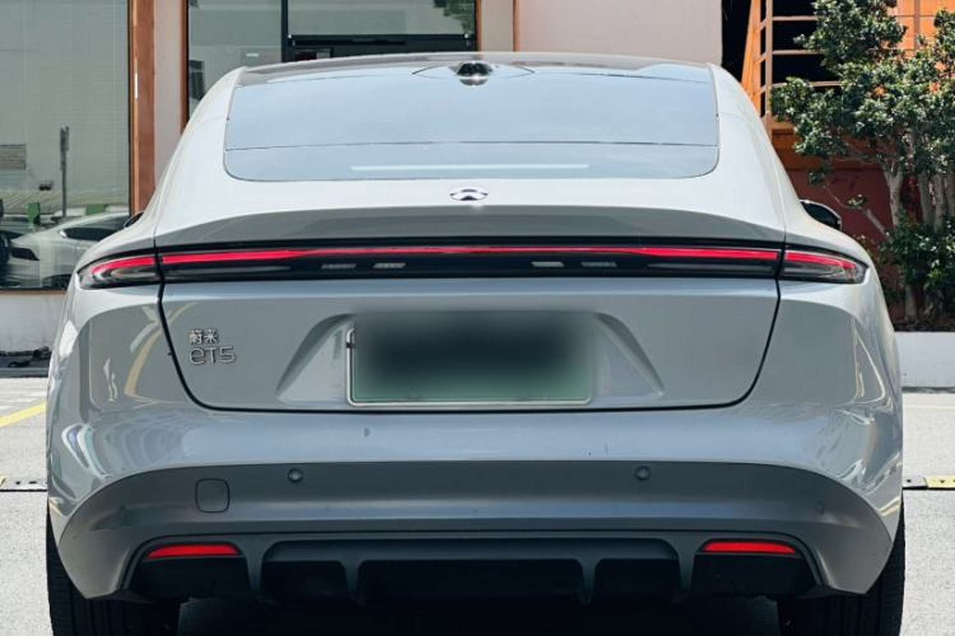 Used Nio ET5 2022 75 kWh Exterior 10