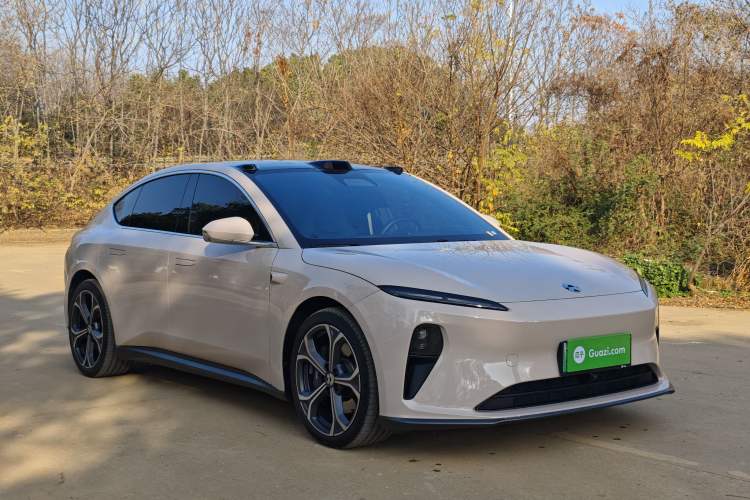 Used Nio ET5 2022 75 kWh Exterior 2