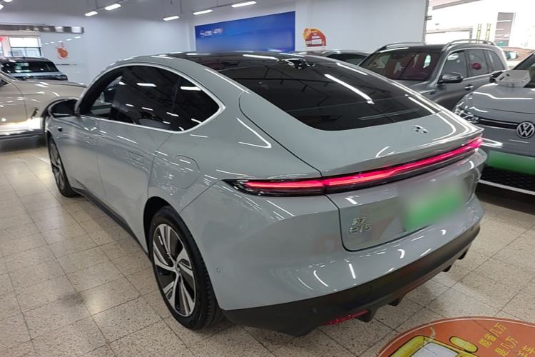 Used Nio ET5 2022 75 kWh Exterior 2