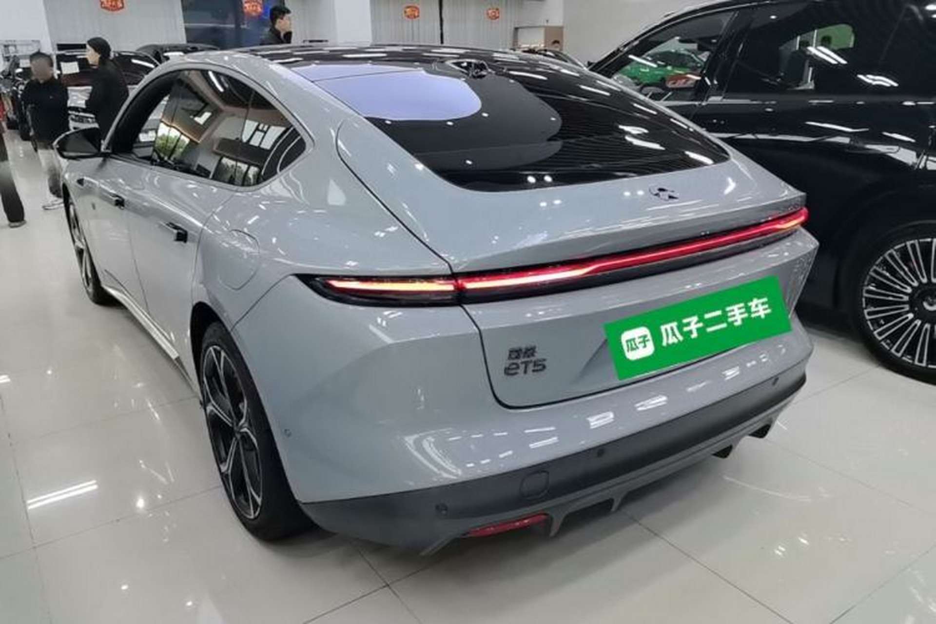 Used Nio ET5 2022 75 kWh Exterior 2
