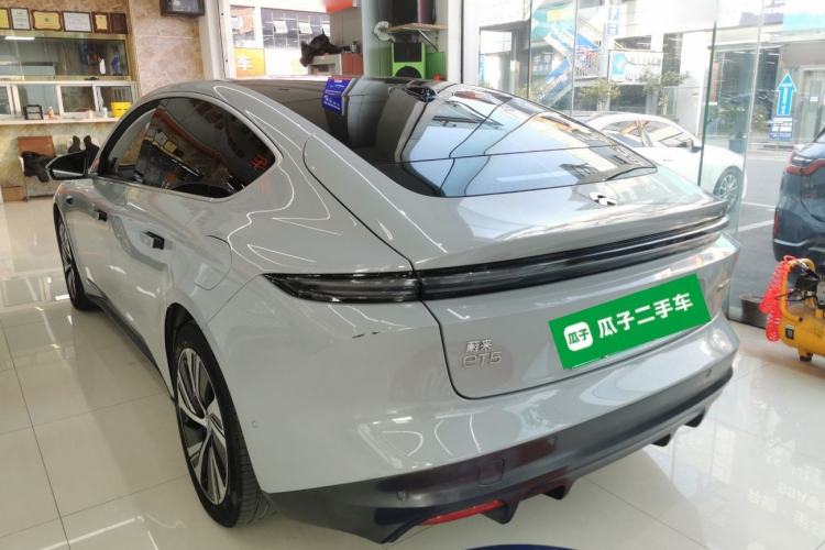 Used Nio ET5 2022 75 kWh Exterior 2