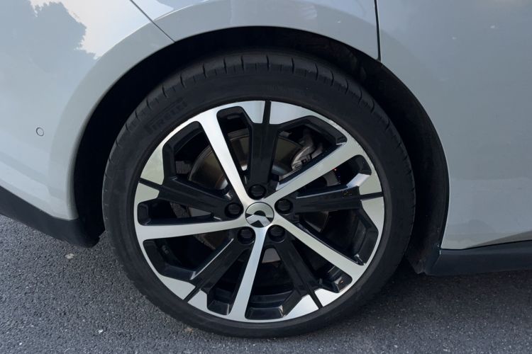 Used Nio ET5 2022 75 kWh Exterior 2
