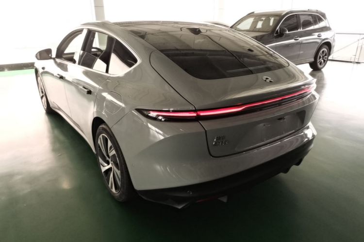 Used Nio ET5 2022 75 kWh Exterior 2