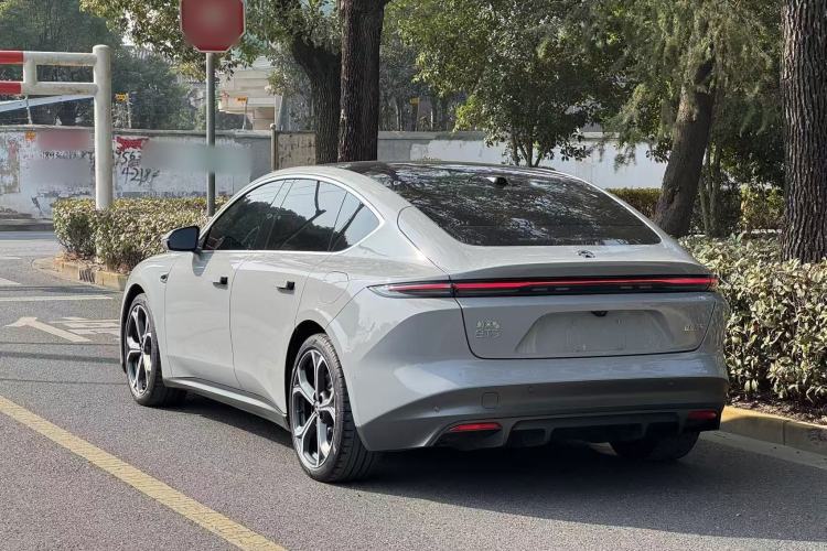 Used Nio ET5 2022 75 kWh Exterior 3