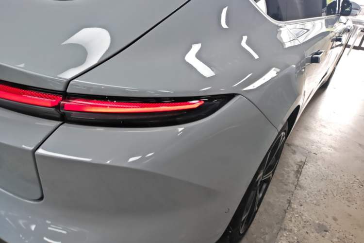 Used Nio ET5 2022 75 kWh Exterior 3