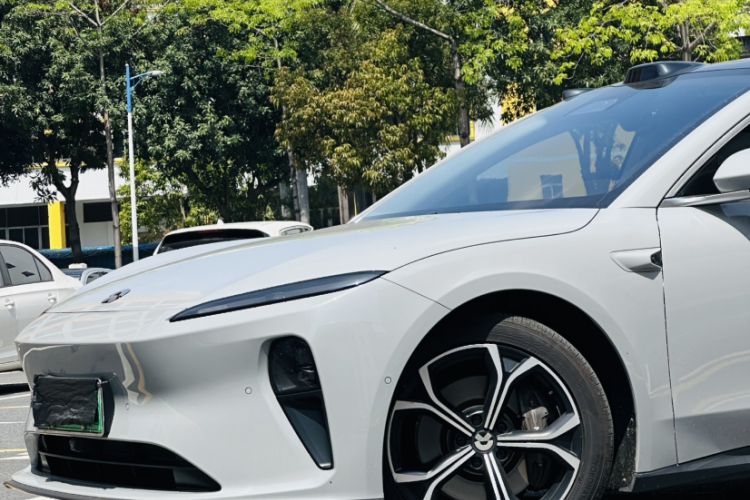 Used Nio ET5 2022 75 kWh Exterior 3