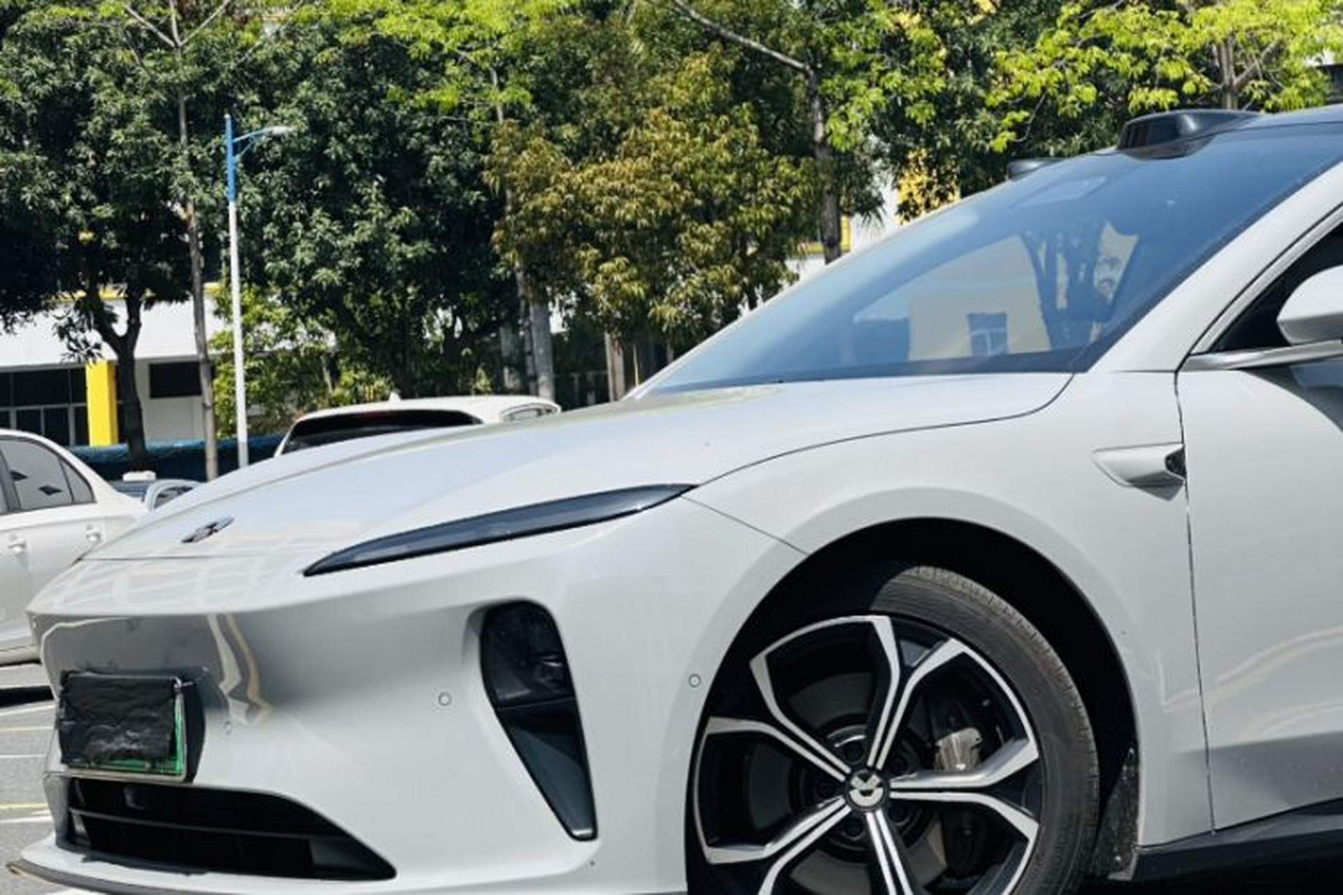 Used Nio ET5 2022 75 kWh Exterior 3