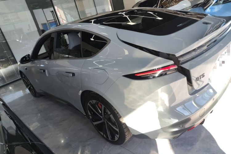 Used Nio ET5 2022 75 kWh Exterior 3