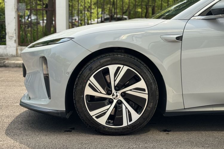Used Nio ET5 2022 75 kWh Exterior 3