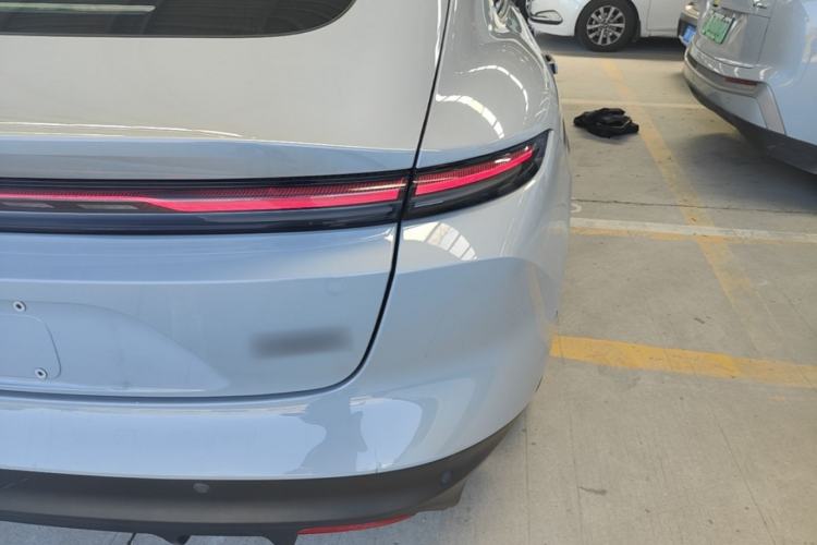Used Nio ET5 2022 75 kWh Exterior 3