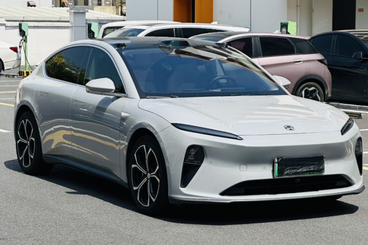 Used Nio ET5 2022 75 kWh Exterior 4