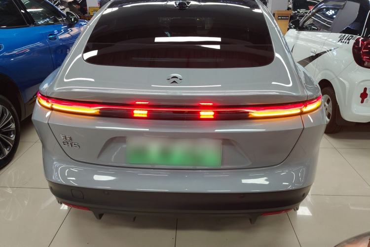 Used Nio ET5 2022 75 kWh Exterior 4