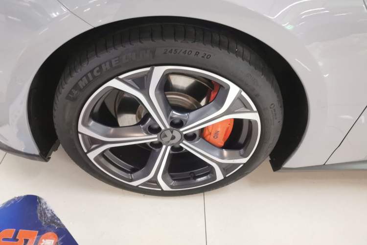 Used Nio ET5 2022 75 kWh Exterior 4