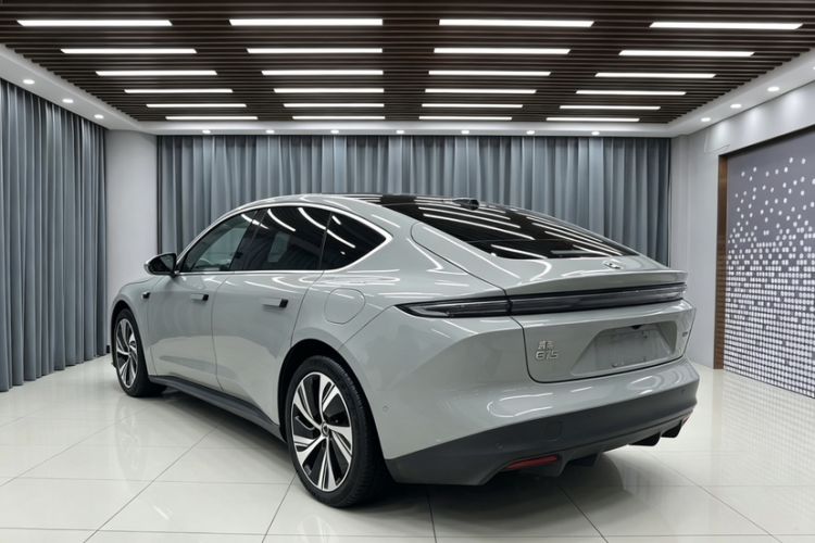 Used Nio ET5 2022 100 kWh Exterior 4
