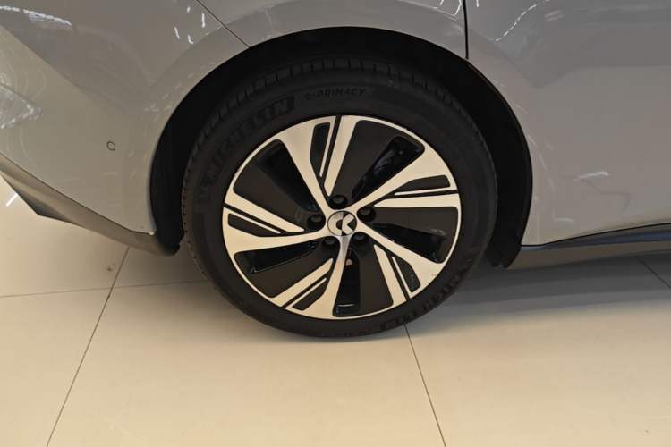 Used Nio ET5 2022 75 kWh Exterior 5