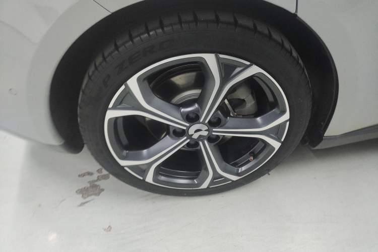 Used Nio ET5 2022 75 kWh Exterior 5