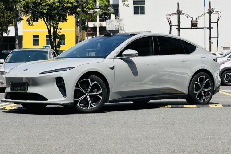 Used Nio ET5 2022 75 kWh Exterior 5